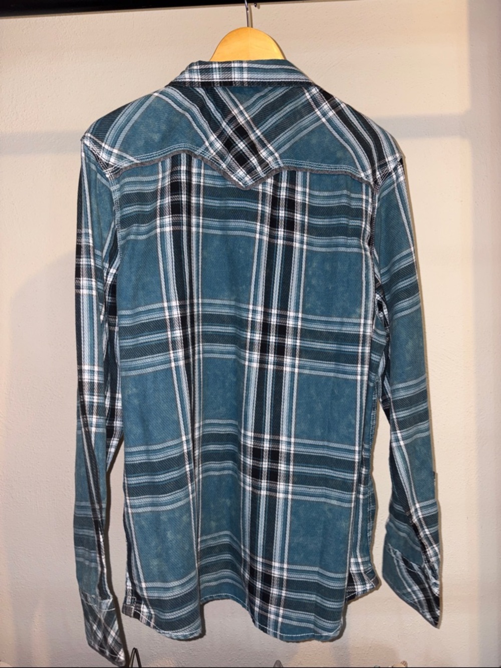 Vintage Teal and Black Plaid Men's Button-Down Shirt NEW WITH TAGS! - Picture 2 of 4